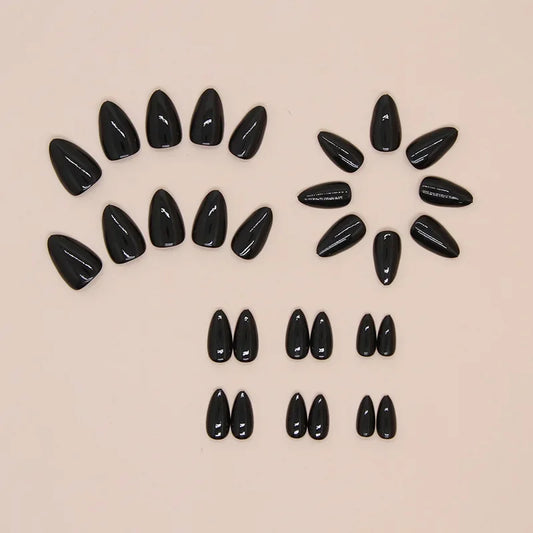 Kit Ongles Amande Noirs – Élégance Instantanée