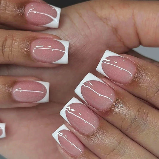 Kit Ongles Nude & French – Effet Salon à Domicile